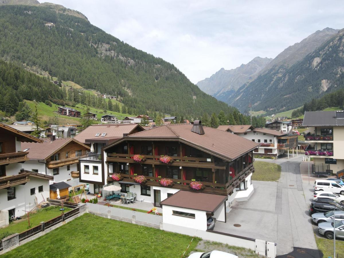 Hotel Garni Maria Theresia Solden Luaran gambar